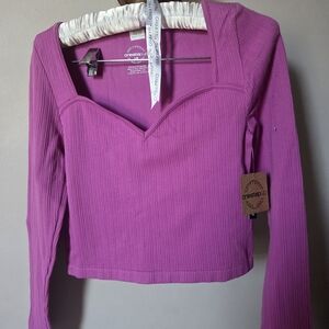 NWT Fuchsia Ribbed Long-Sleeve Sweetheart Neckline Top